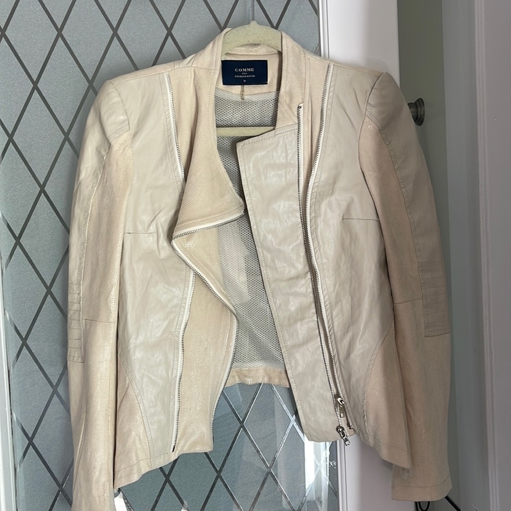 Beautiful soft jacket by COMME